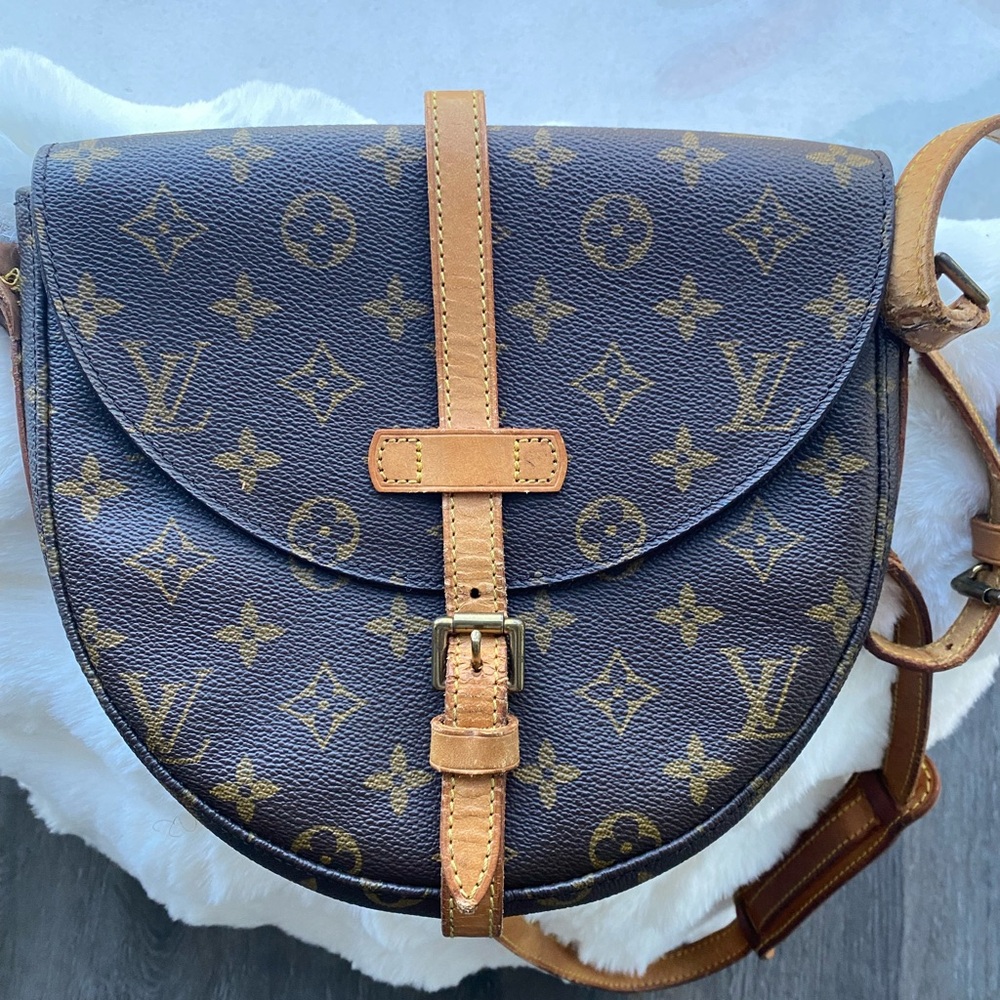 💎Louis Vuitton Chantilly Crossbody💎 *Authentic*